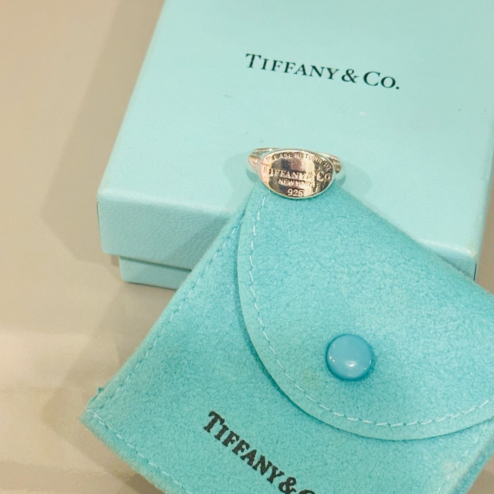 Tiffany & Co. Silver Ring with Blue Box and Pouch